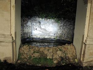 105 Toulon fontaine Jardin botanique